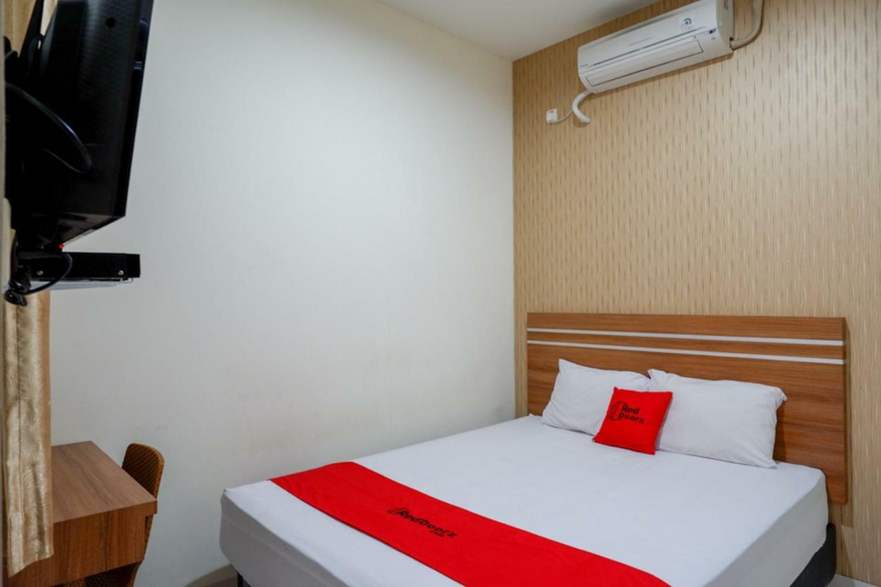 Reddoorz Near Living Plaza Purwokerto Hotel Exterior foto