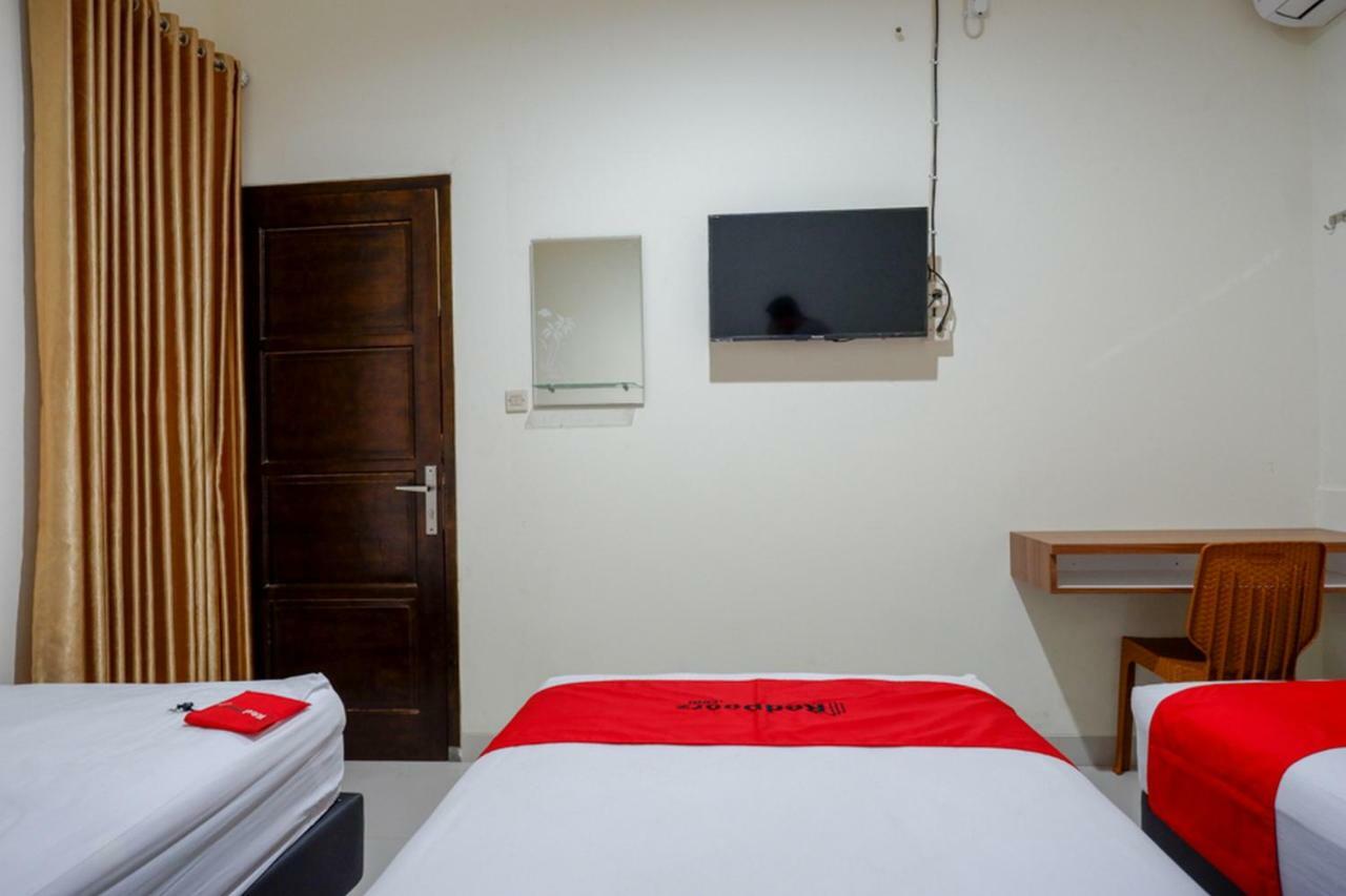 Reddoorz Near Living Plaza Purwokerto Hotel Exterior foto